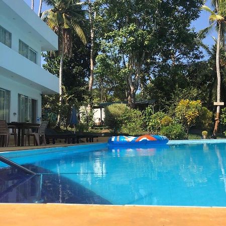 Karma Guesthouse Hikkaduwa Exterior photo