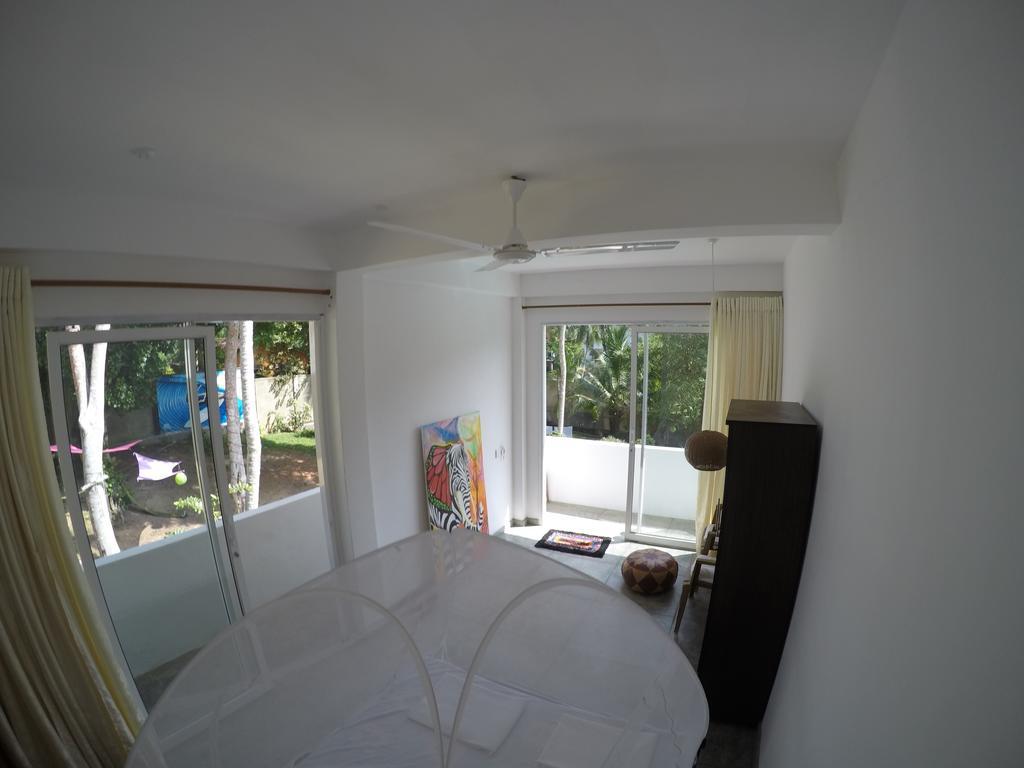 Karma Guesthouse Hikkaduwa Exterior photo
